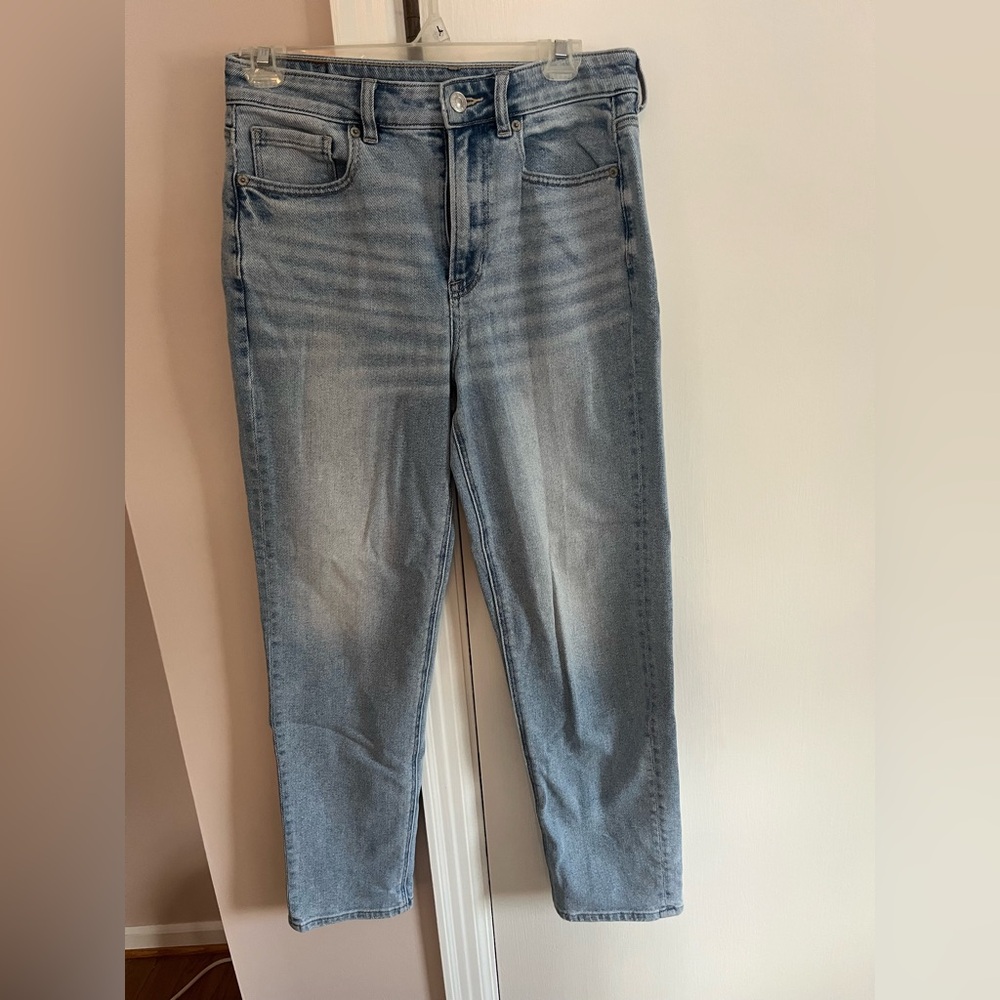 American Eagle light wash, Mom Straight Jean
